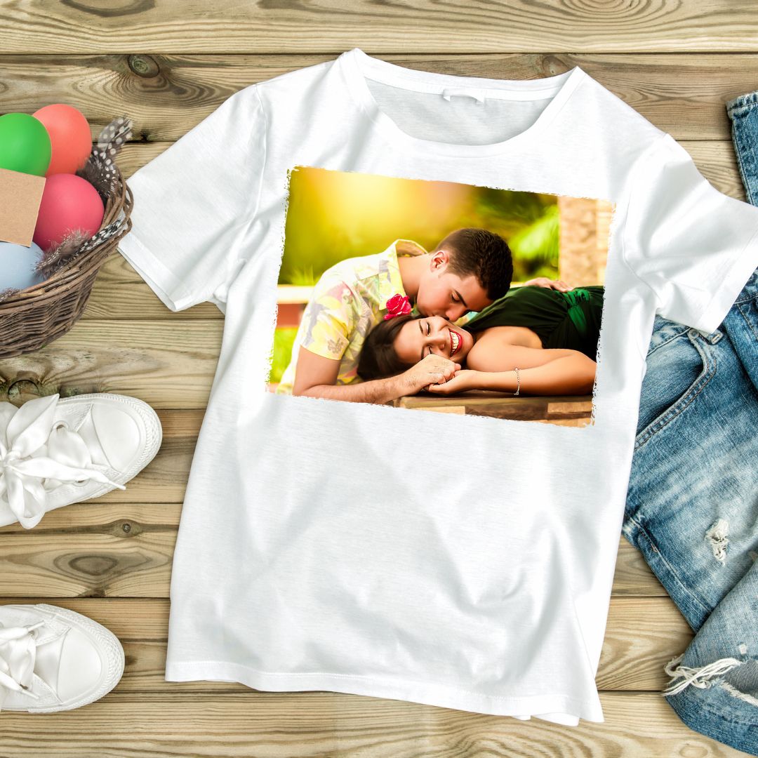 T-shirt Unisexe Personnalisé – Ajoutez Votre Image, Texte ou Photo | Impression Recto/Verso | Créez Votre Vêtement Unique sur Mesure